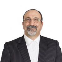 دکتر علیرضا آذربایجانی شریک موسس و مدیر
